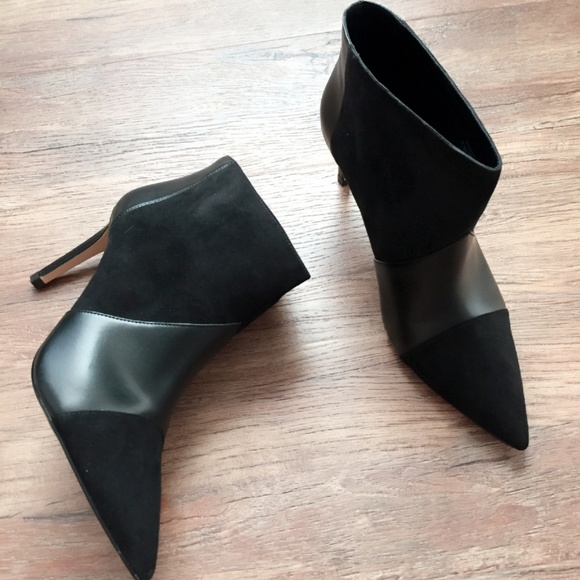 Zara Shoes - ZARA Ankle Boots:Black, US 9/EUR 40